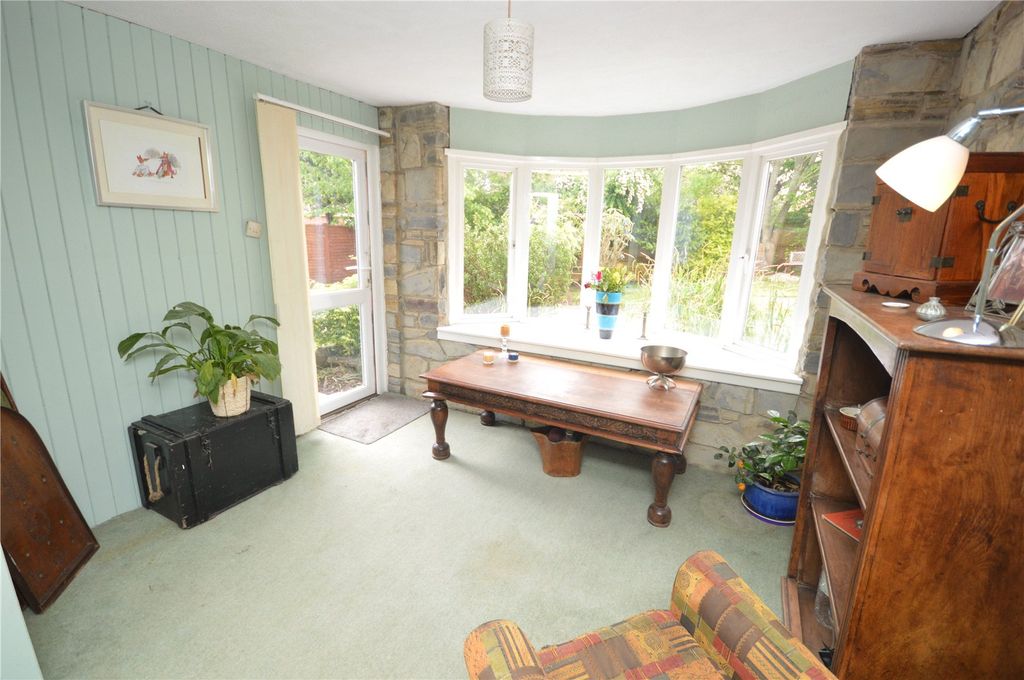 Property photo 3 of 16 Sunroom