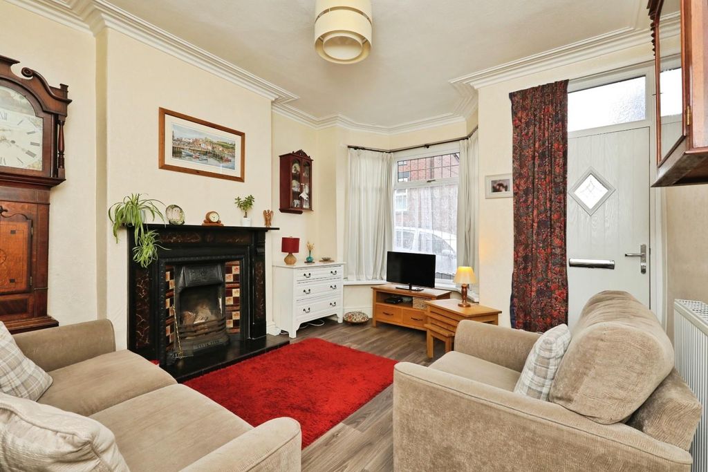 Property photo 2 of 29 Living Room