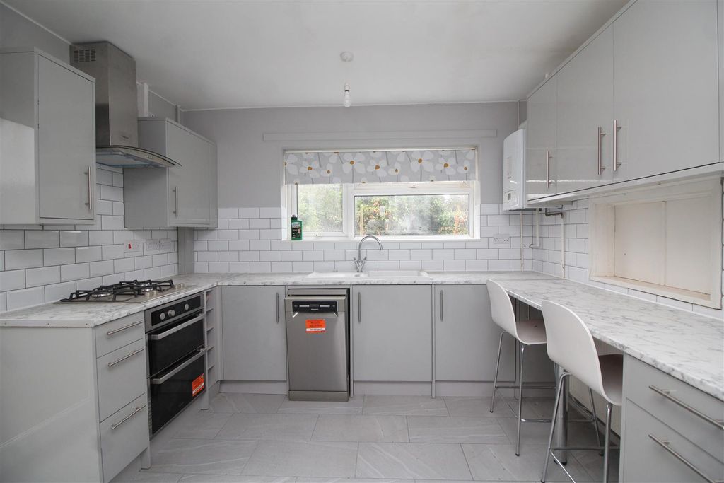 Property photo 2 of 12 Kitchen 2 .Jpg