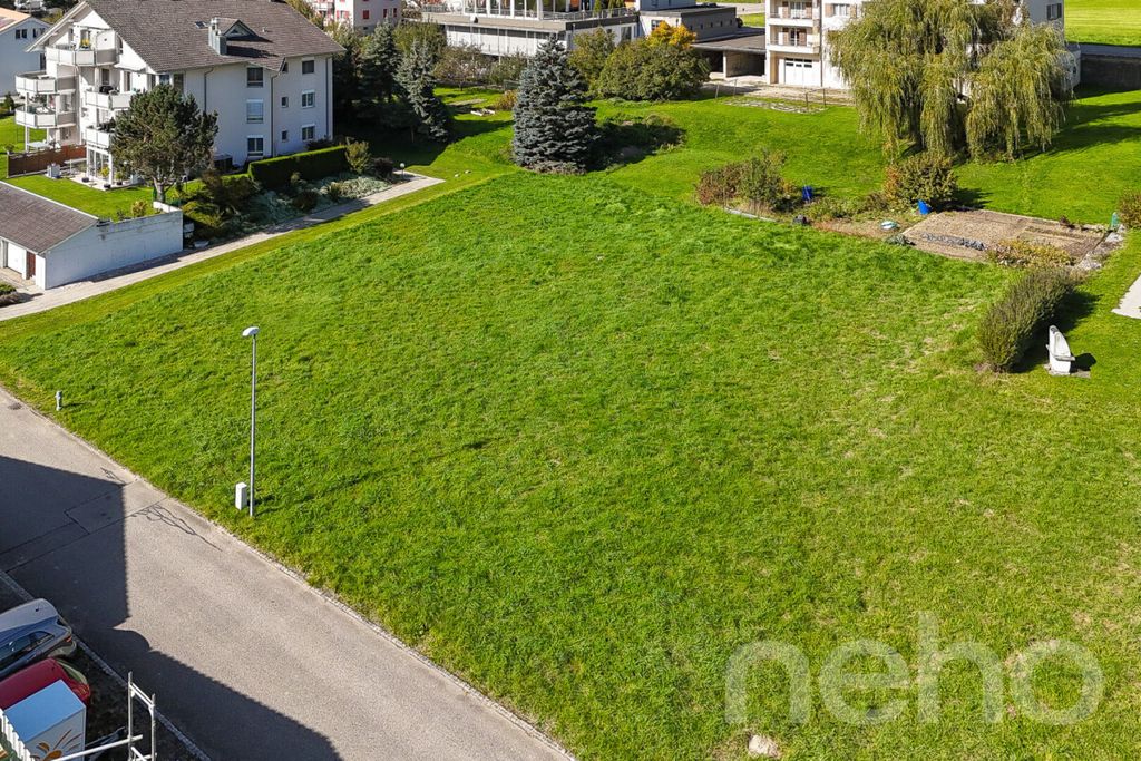 Property photo 2 of 11