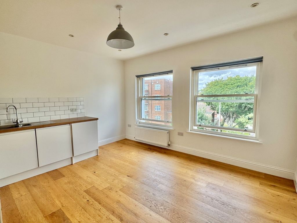 Property photo 2 of 12 Kitchen/Diner