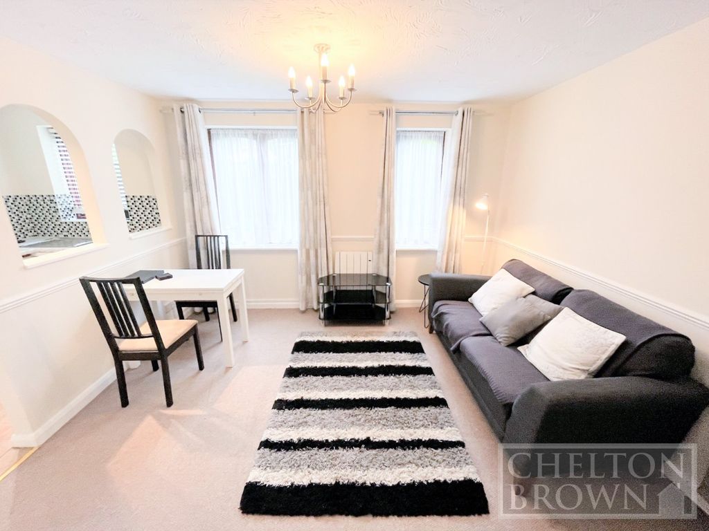 Property photo 3 of 10 Living Room