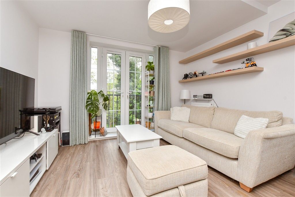 Property photo 2 of 4 Kitchen / Living / Dining Room