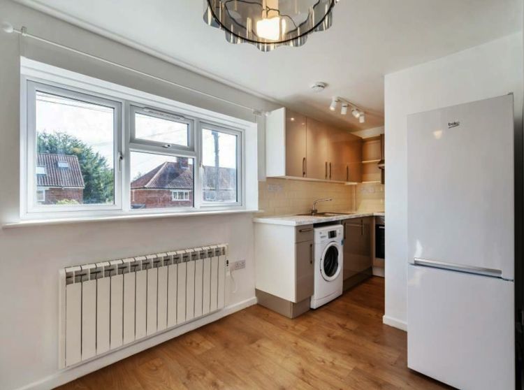 Property photo 3 of 7 Photo - Lounge2