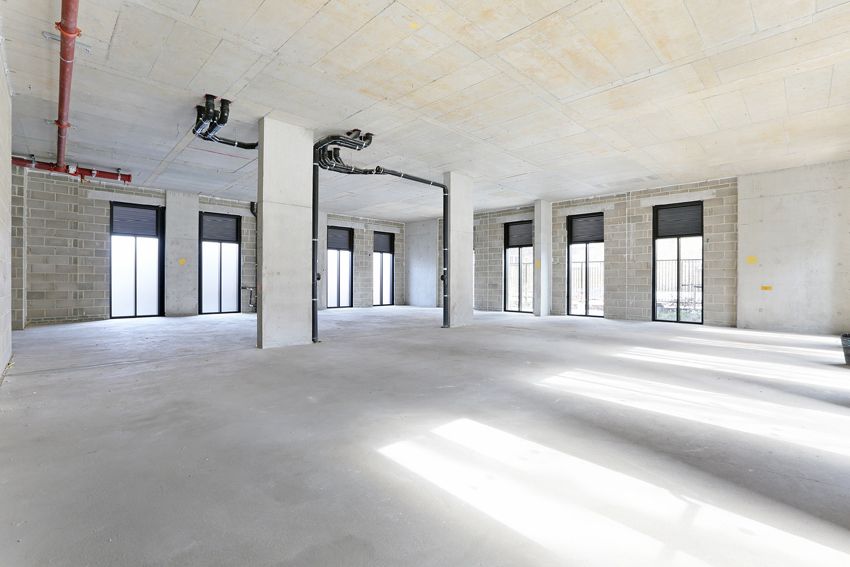 Property photo 3 of 8 Photo 2