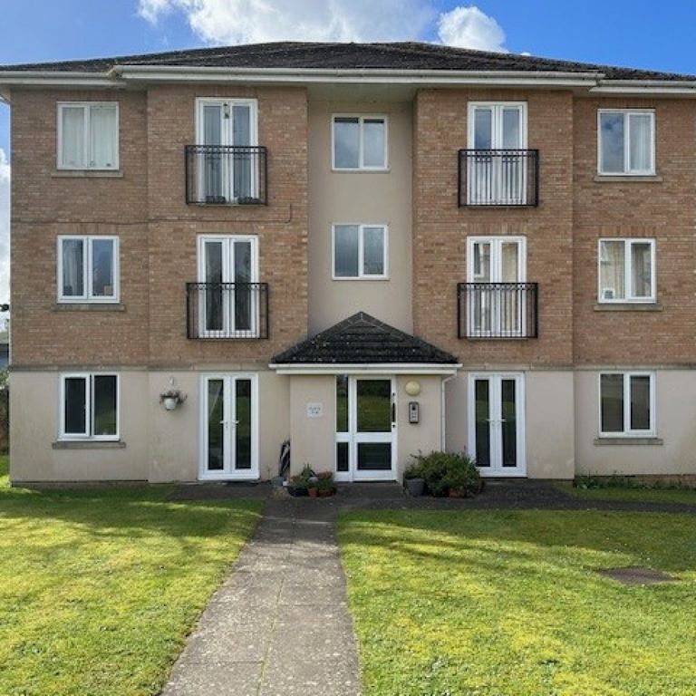 Property photo 1 of 9