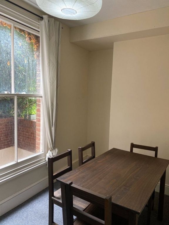 Property photo 3 of 13 Picture No. 10