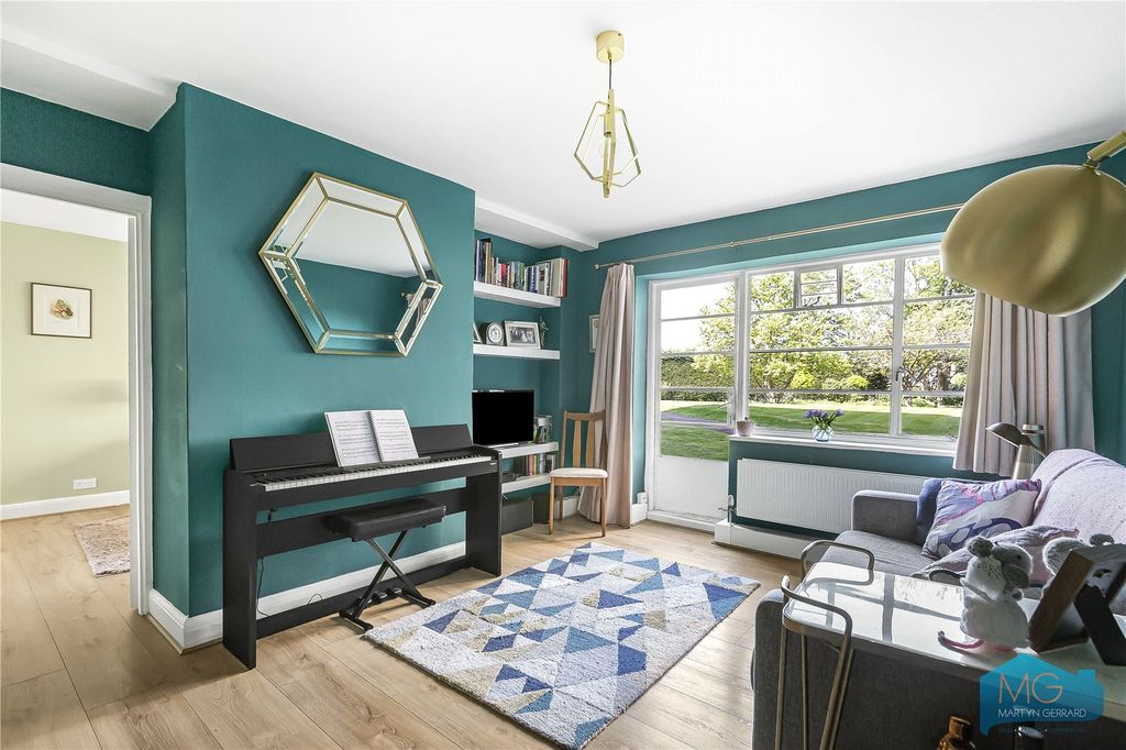 Property photo 1 of 11 Picture No. 13