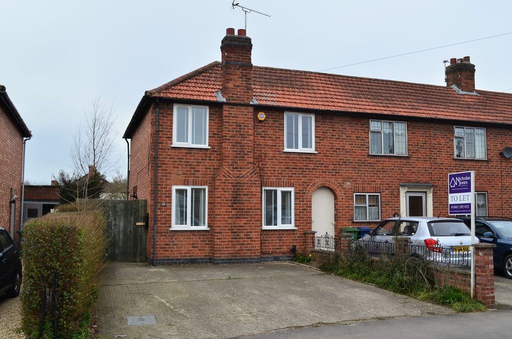 Property photo 1 of 9 Photo 25