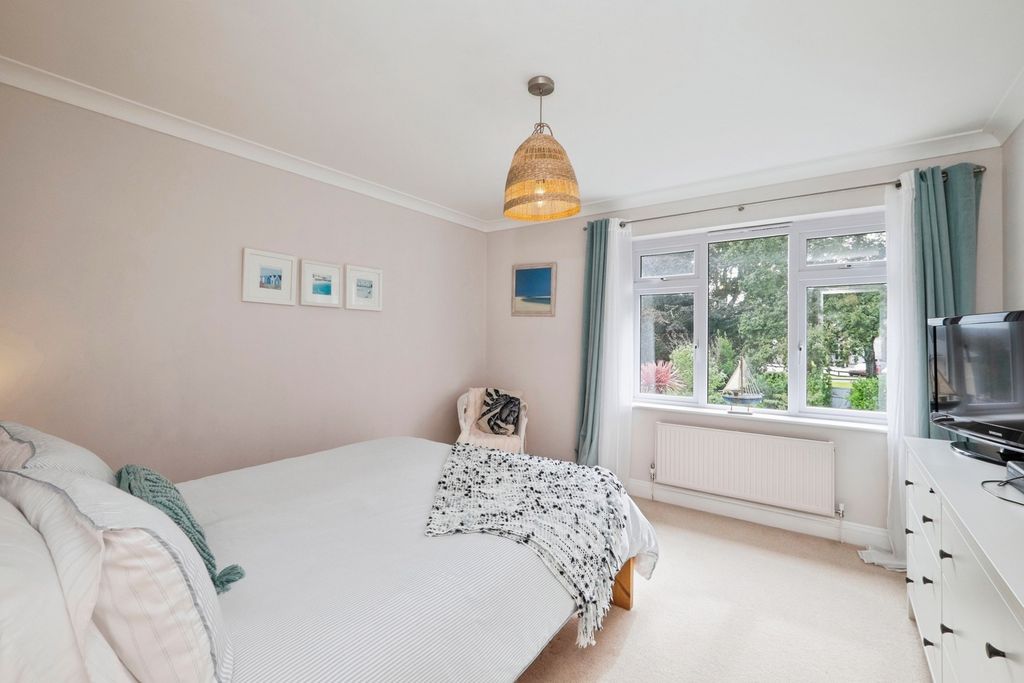 Additional image 10 of 4 bed detached house for saleLanderyon Gardens, Penzance, Cornwall TR18