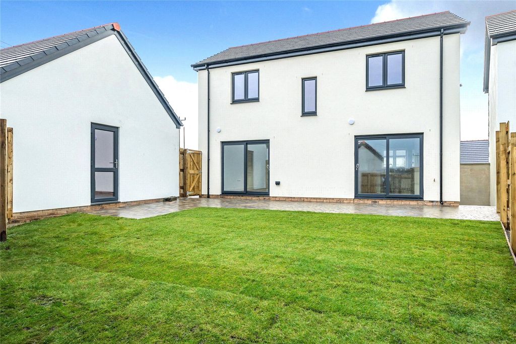Property photo 2 of 7 Picture No. 06