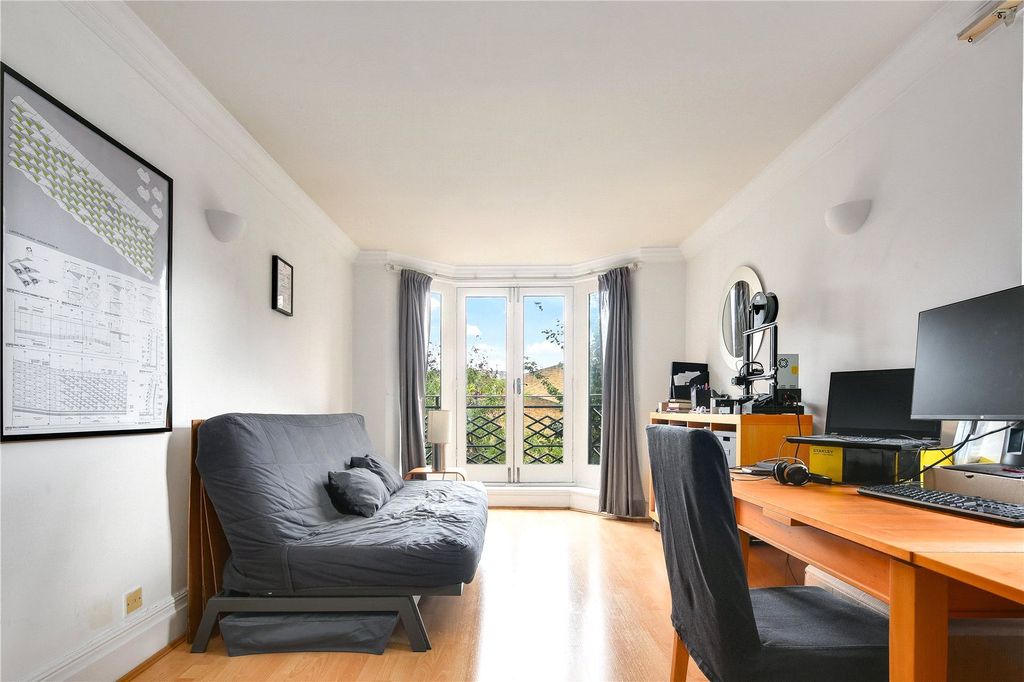 Property photo 2 of 14 Living Area