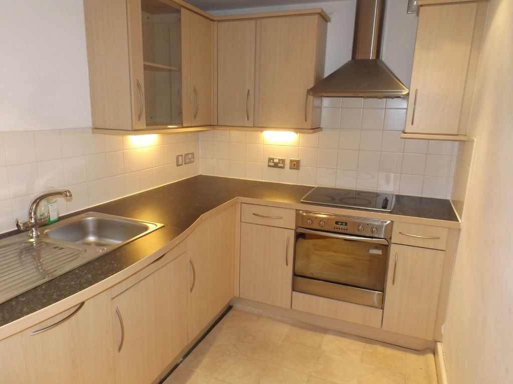 Property photo 2 of 13