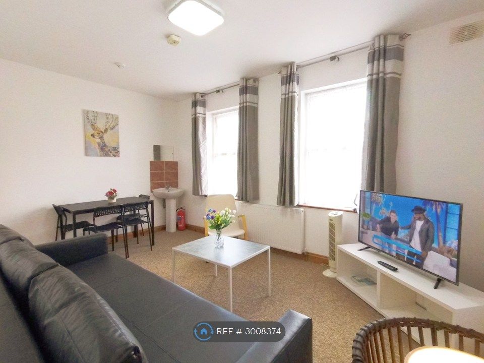 Property photo 2 of 7