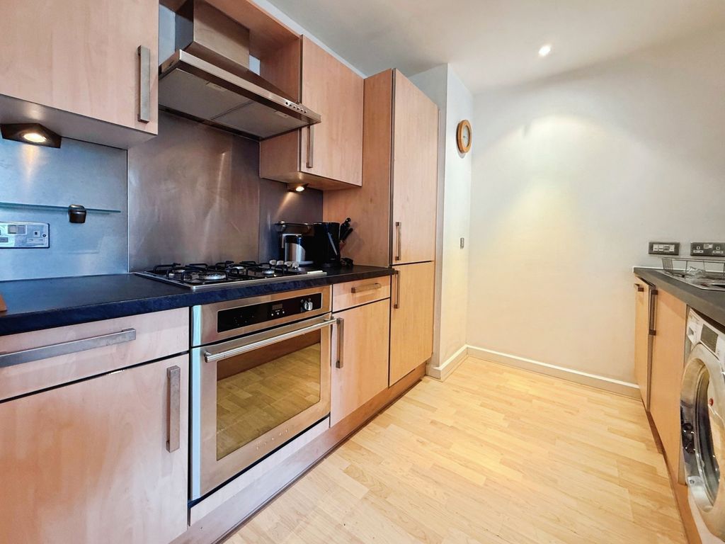 Property photo 2 of 8 Picture No. 09