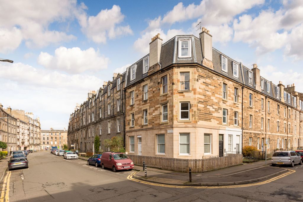 Property photo 1 of 9 Primary Property Image