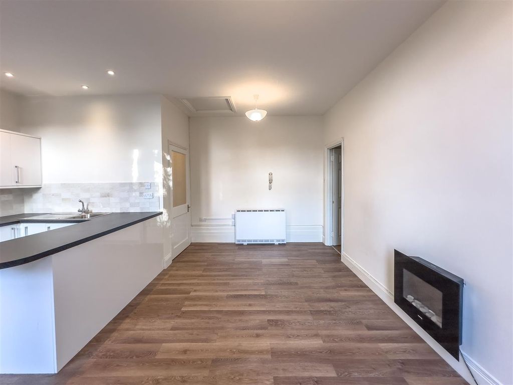 Property photo 2 of 6 Image00001.Jpeg