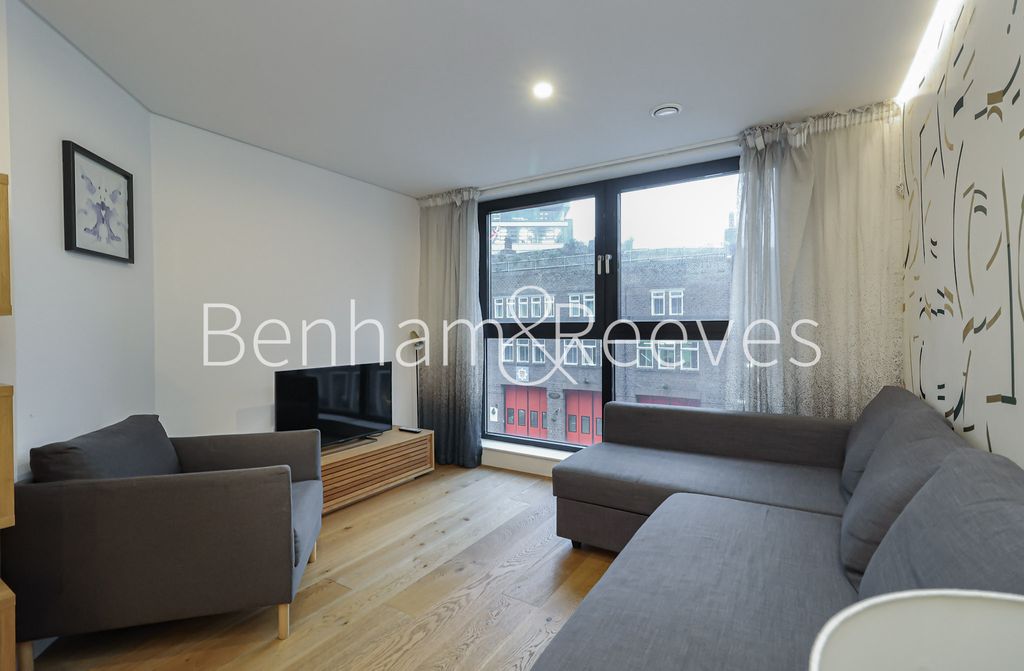 Property photo 1 of 7
