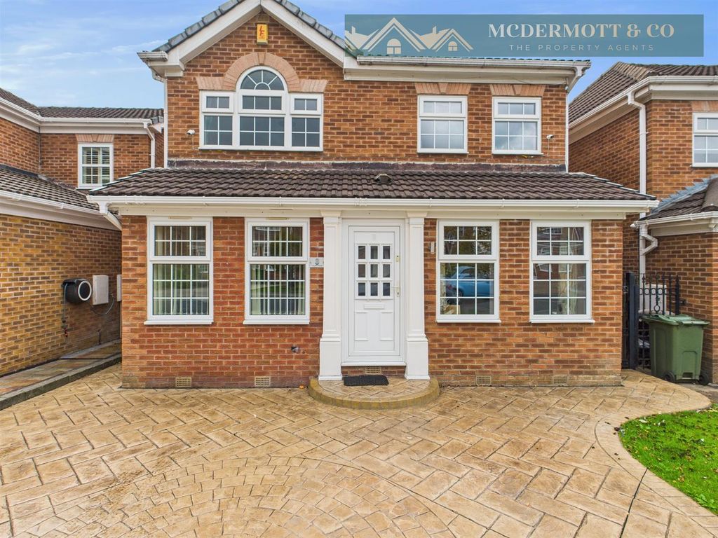 Property photo 1 of 33 Externally