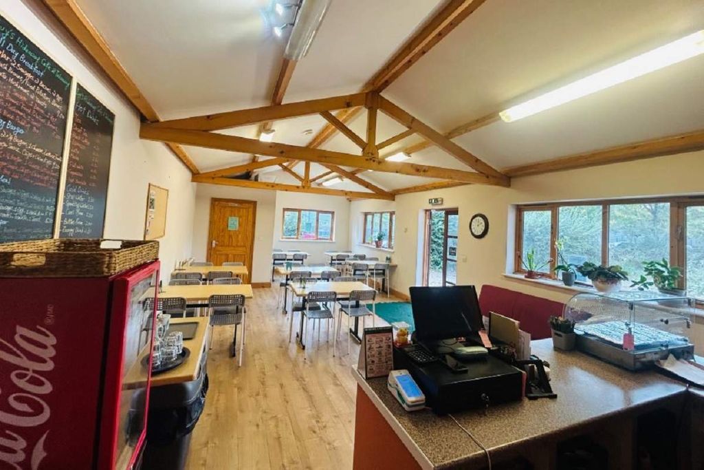 Property photo 3 of 7