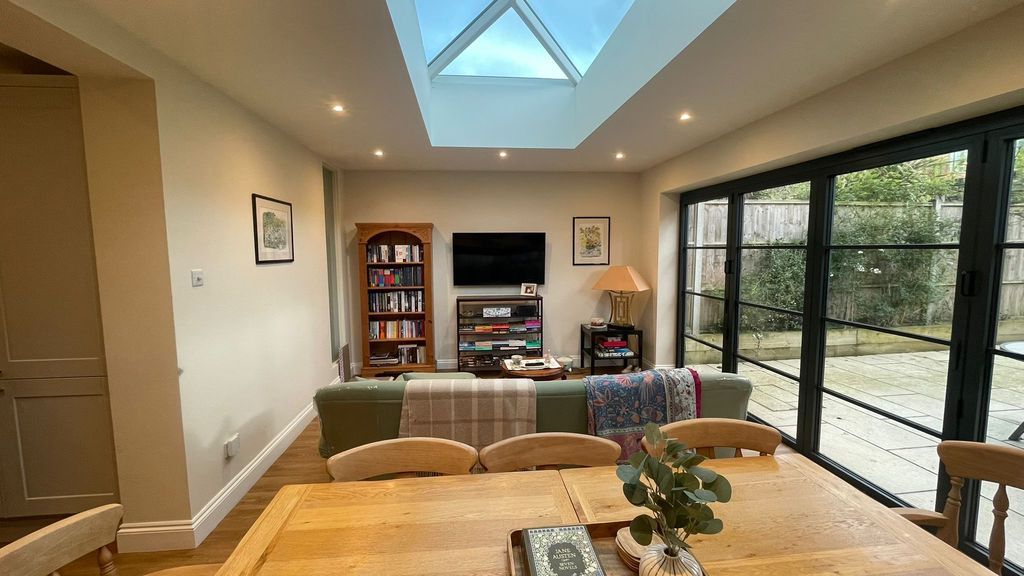 Property photo 1 of 13 Photo 15