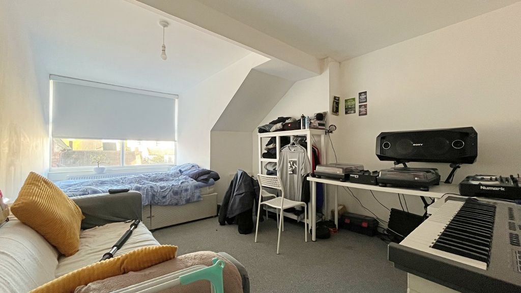 Additional image 10 of 6 bed shared accommodation to rentStanford Road, Brighton BN1