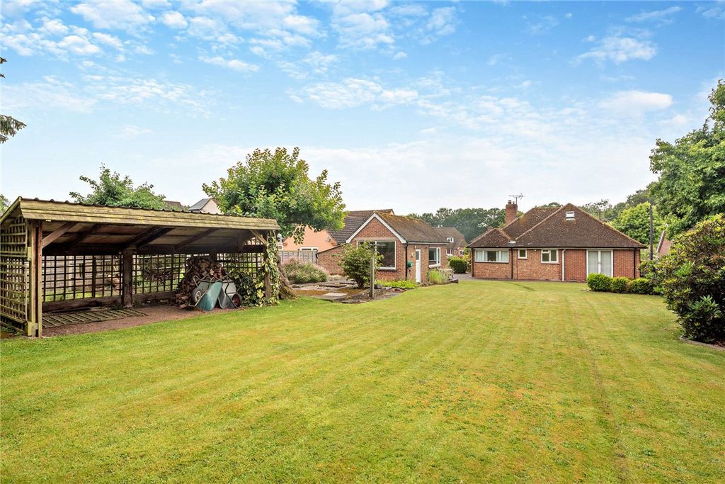 Property photo 2 of 21 Picture No. 08