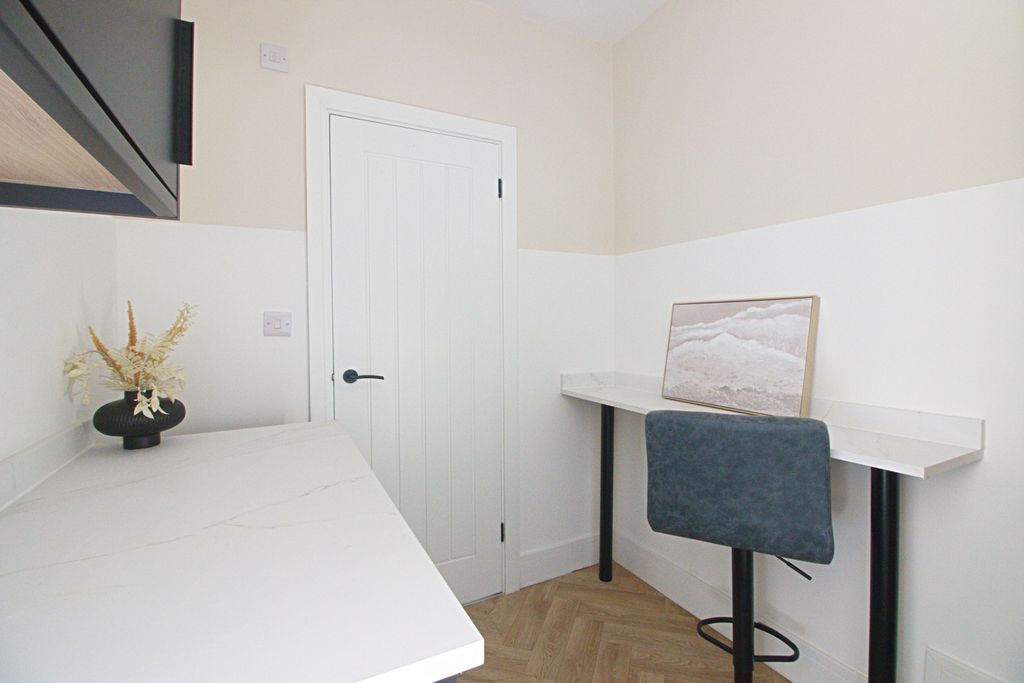 Property photo 2 of 9 Img_2872