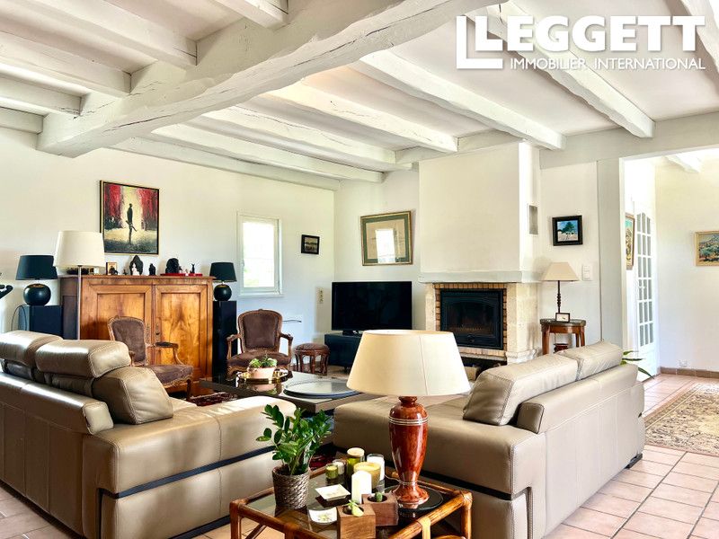 Property photo 3 of 10