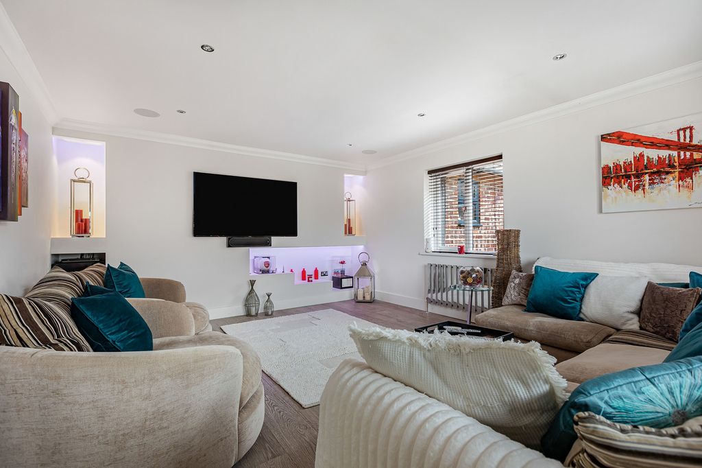 Additional image 11 of 4 bed detached house for saleLoyd Road, Didcot OX11