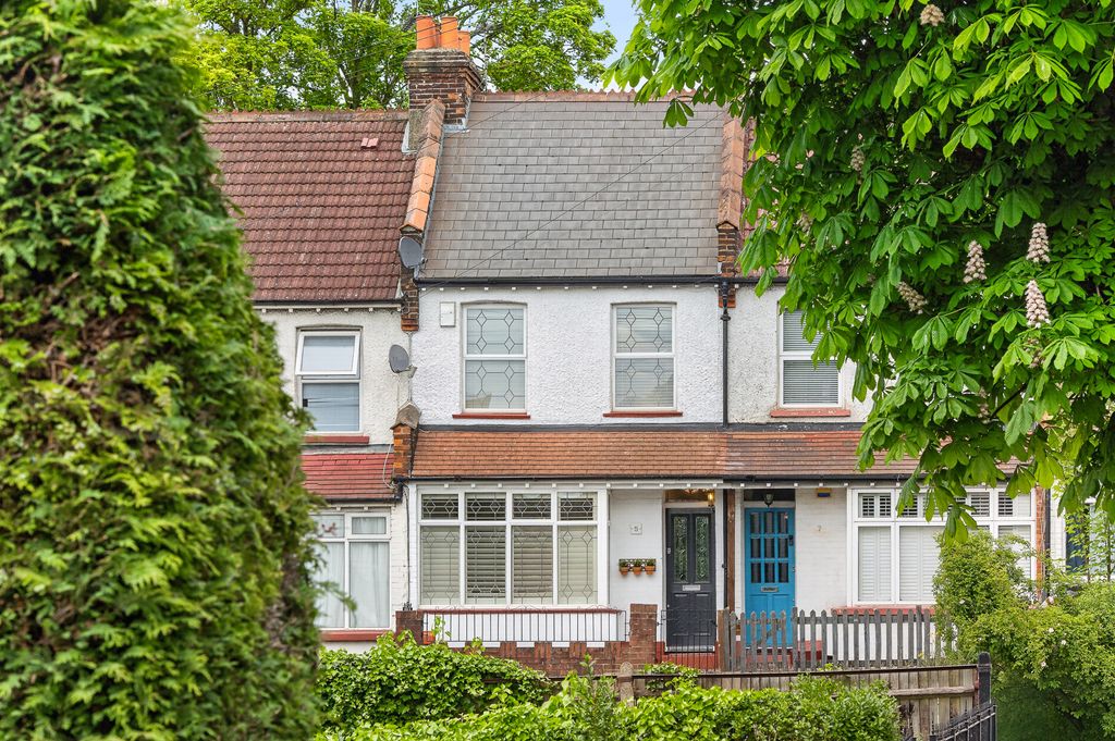 Property photo 1 of 13