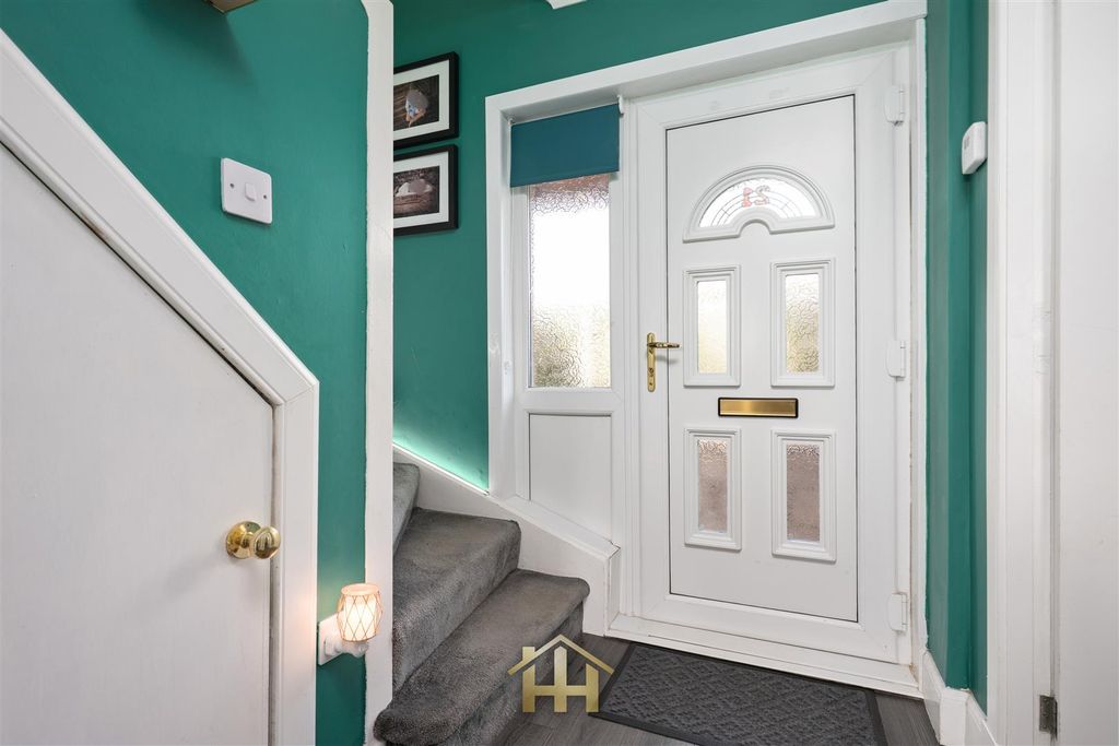 Property photo 2 of 42 21Liffcres-0008.Jpg