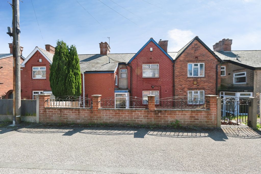 Property photo 2 of 15 Pbox-Img.Jpg