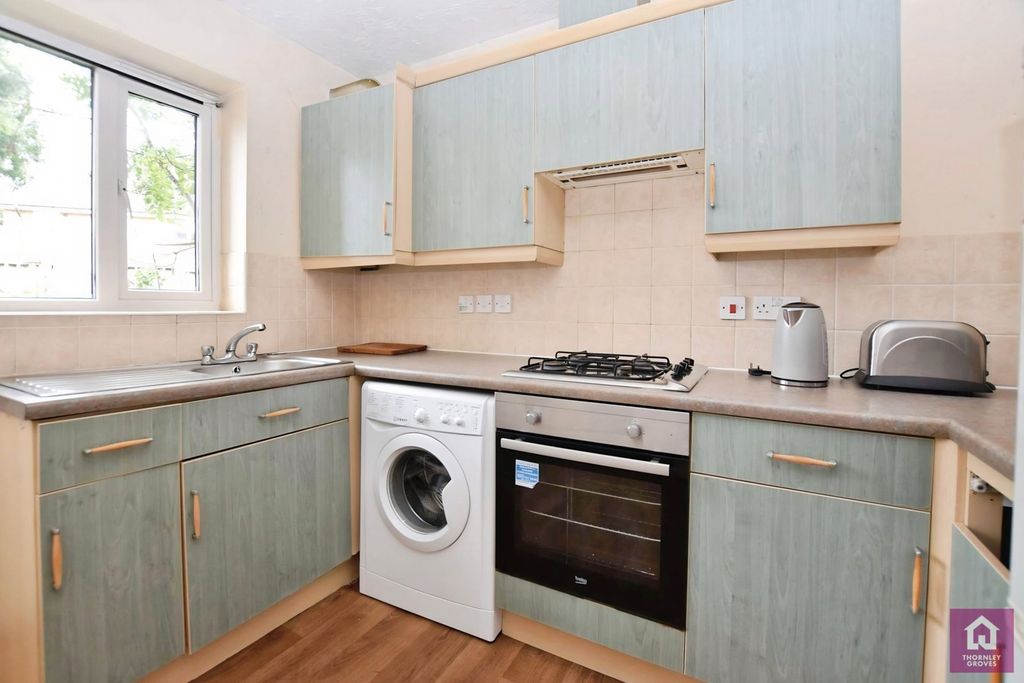 Property photo 3 of 12 Pbox-Img.Jpg