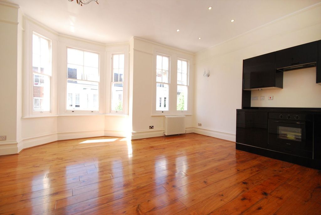 Property photo 2 of 4