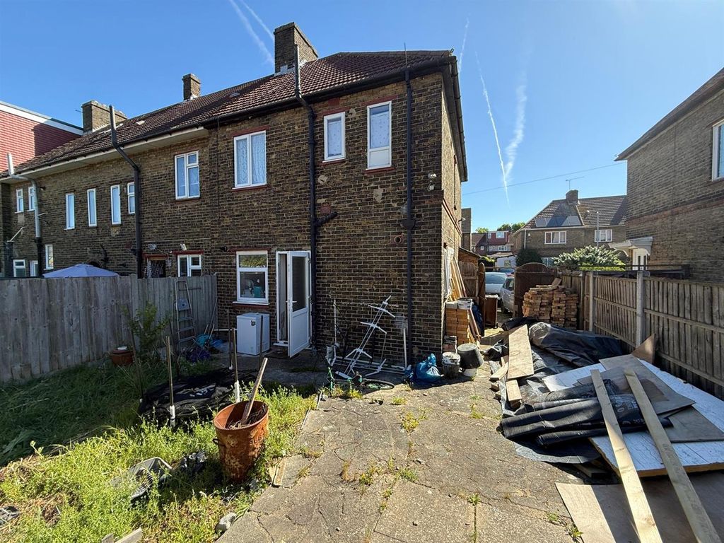 Property photo 2 of 3 02