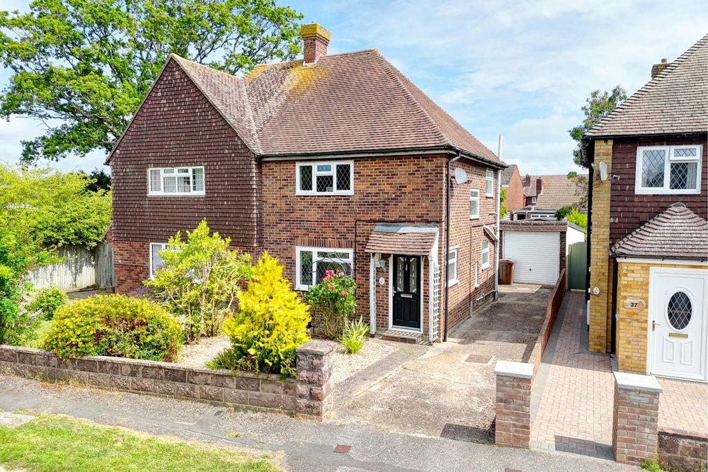 Property photo 1 of 24