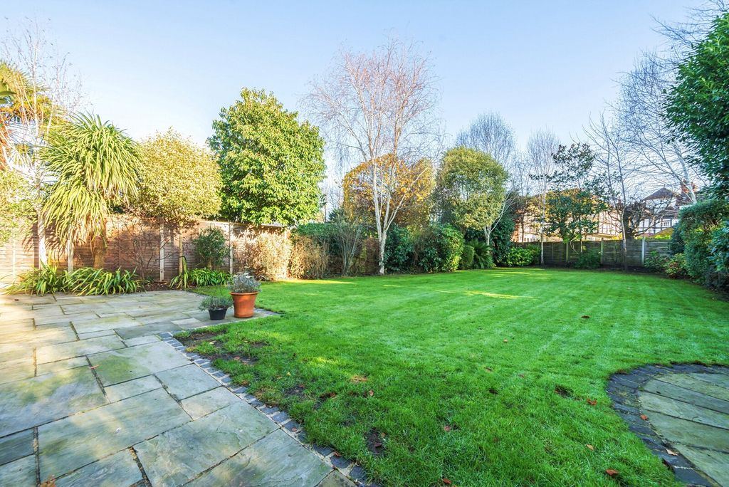 Property photo 2 of 26 Picture No. 59