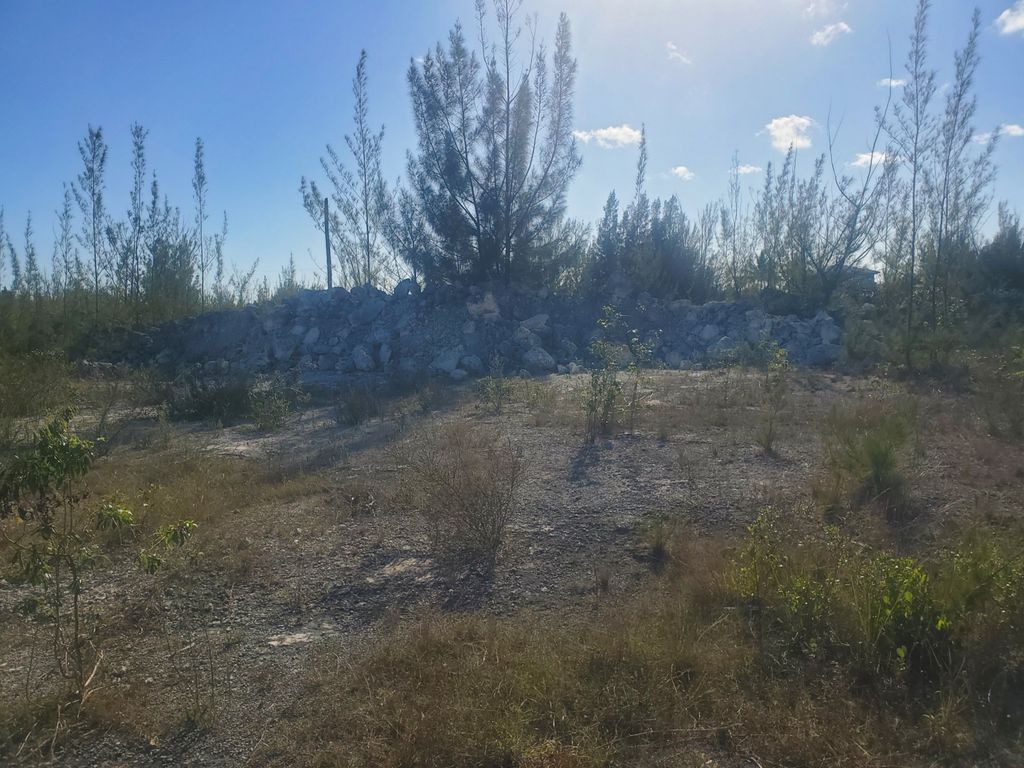 Property photo 3 of 6