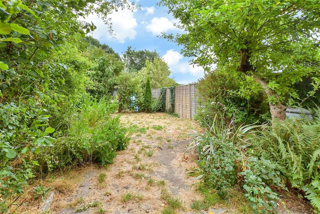 Property photo 2 of 13 Garden