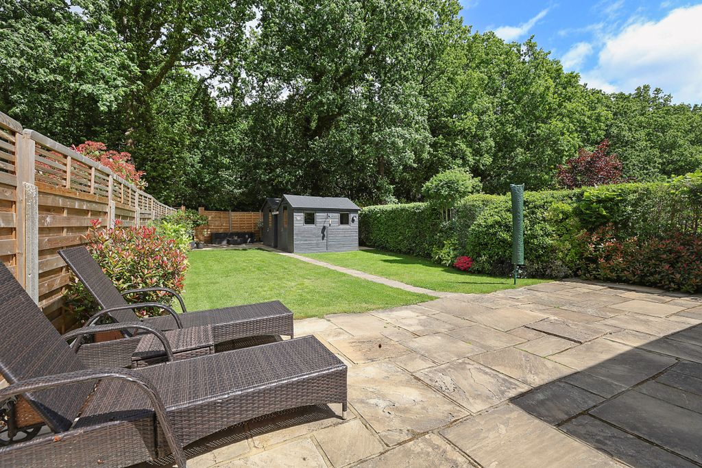 Property photo 3 of 16 Picture No. 01