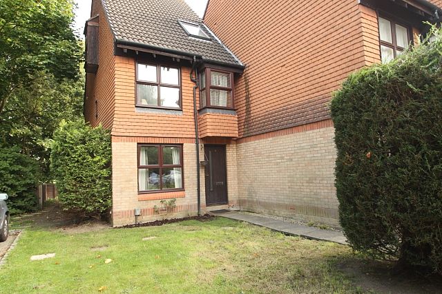 Property photo 1 of 4