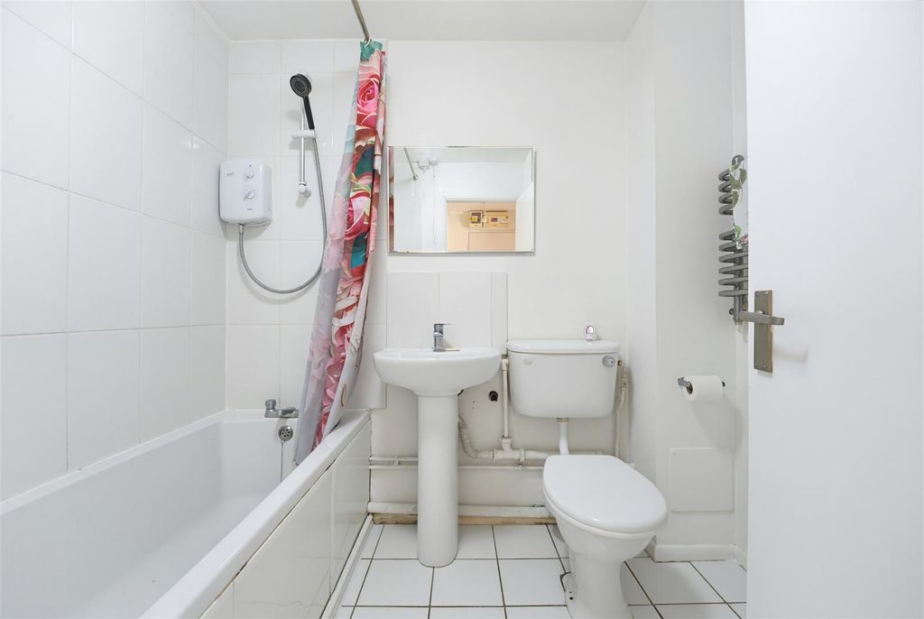 Property photo 1 of 9 162 Burket Bath.Jpg