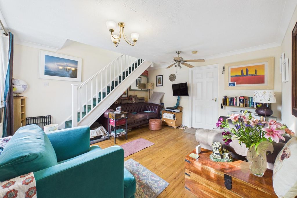 Property photo 3 of 13 Living Room