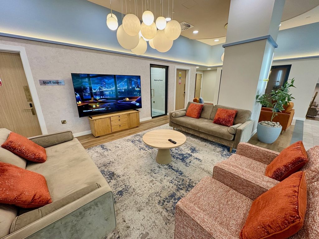 Property photo 1 of 6 View