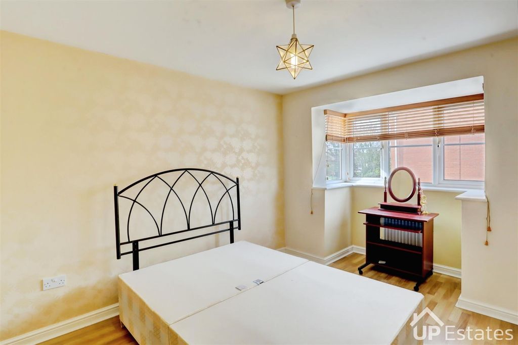 Additional image 11 of 5 bed detached house for saleOrchid Close, Bedworth CV12