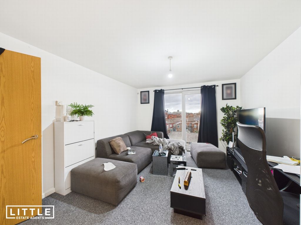 Property photo 2 of 13 Photo 7