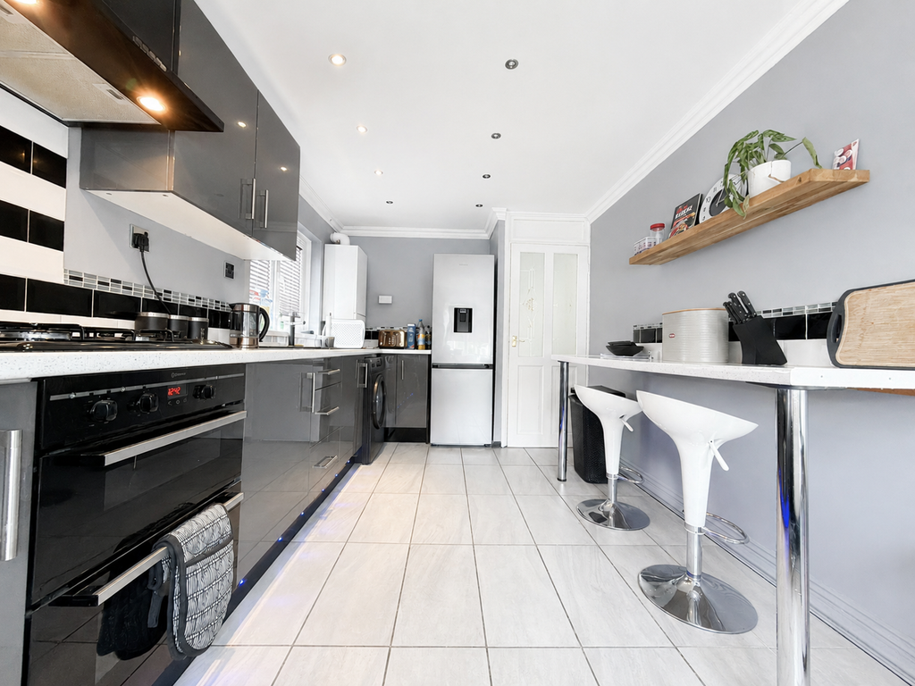 Additional image 9 of 2 bed flat for saleBryngolau, Tonyrefail CF39