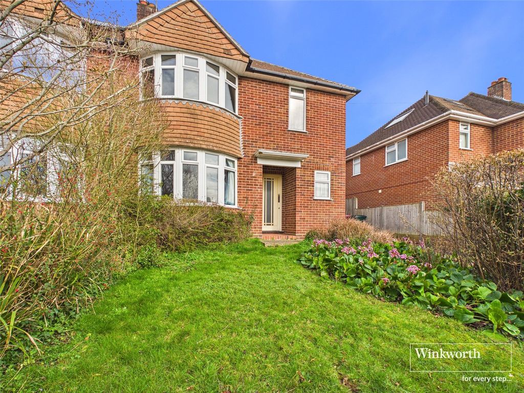 Property photo 1 of 14 Picture No. 13