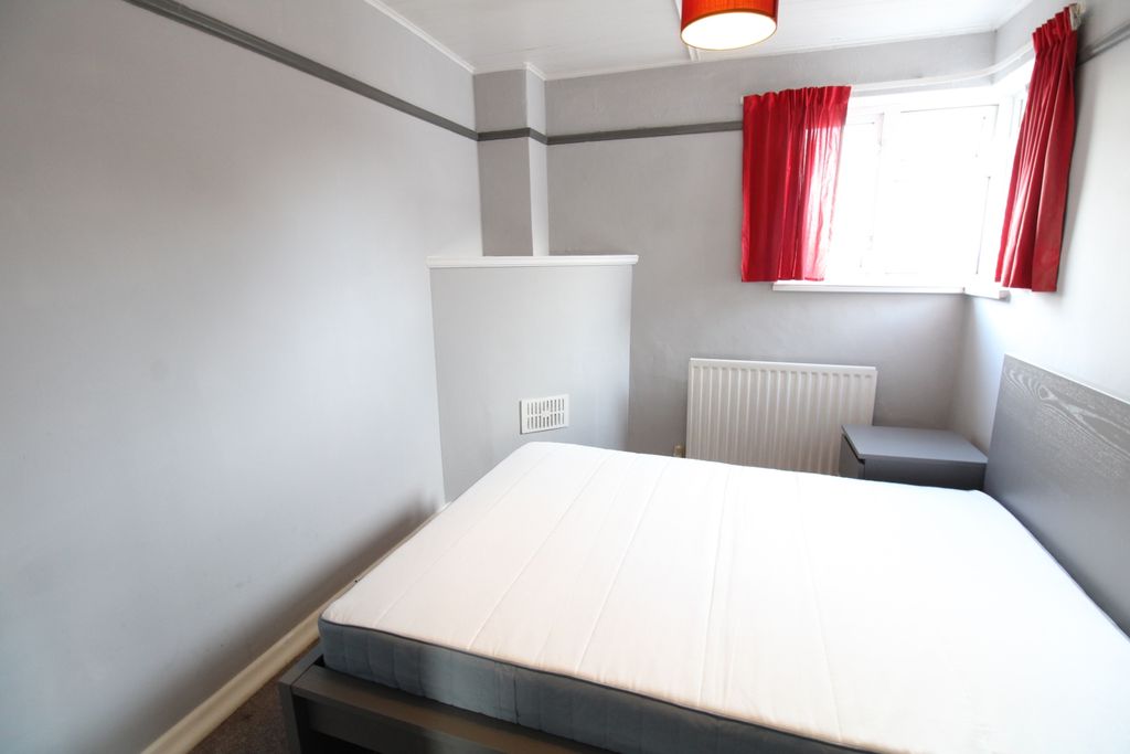 Property photo 3 of 6 Img_3205